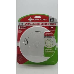 First Alert 2-in-1 Smoke & CO Alarm 10-Year Battery Brand New Sealed